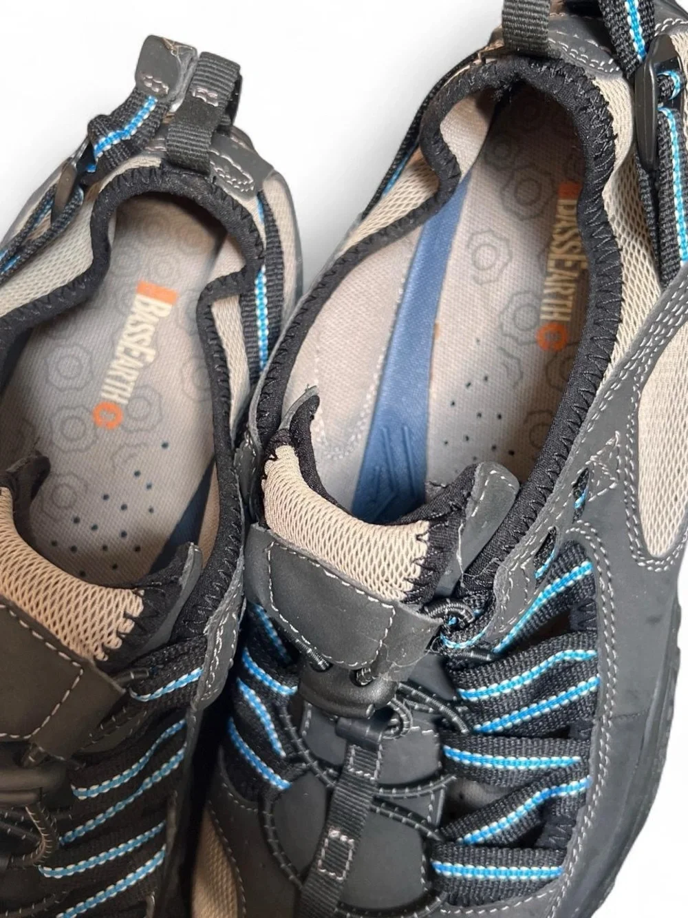 Bass Earth Sport Sandals Water Shoes Black Blue Bungee Strap Size 11/12